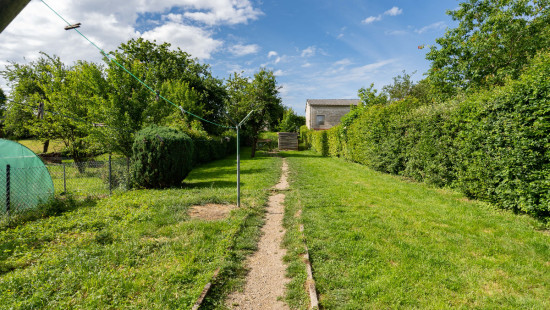 Place Saint-Martin - 208 - - 5550
