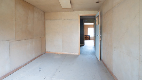 Place Saint-Martin - 208 - - 5550