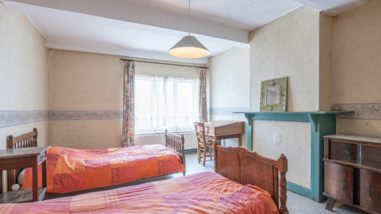 Place Saint-Martin - 208 - - 5550