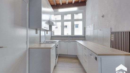 Carmersstraat - 28 - - 8000