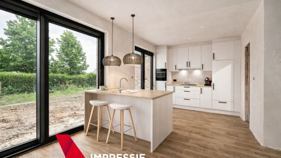 Mgr. Paredisstraat - 15 - - 3960