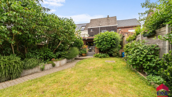 Burg. Rollierstraat - 32 - - 9470