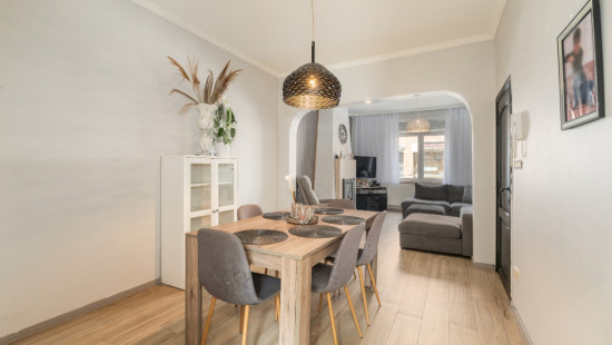 Stationsstraat - 118 - - 9280
