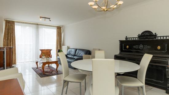 Demerwal - 4 - 8 - 3740