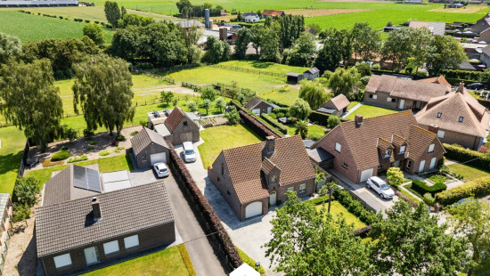 Bruggesteenweg - 56B - - 8755
