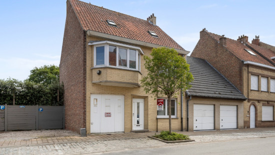 Ambachtstraat - 40 - - 8660