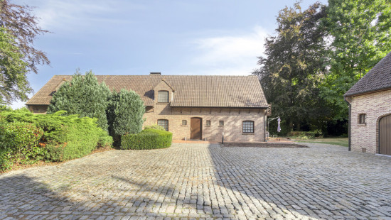 Eegalstraat - 26 - - 8570