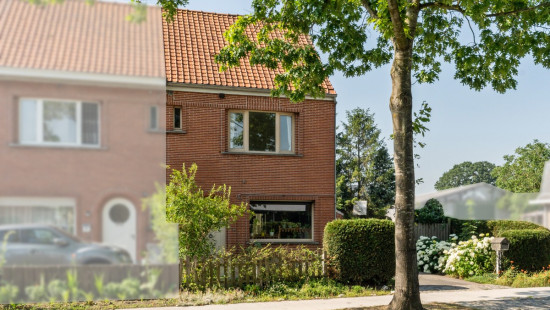 Eeklostraat - 66 - - 9971
