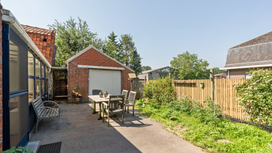 Eeklostraat - 66 - - 9971