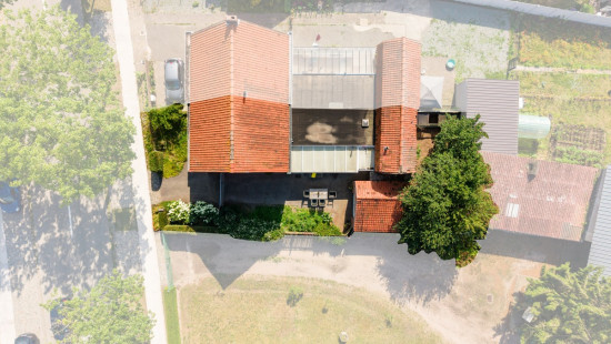 Eeklostraat - 66 - - 9971