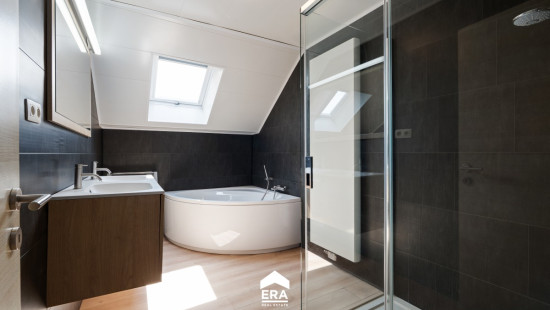 Dorpsstraat - 22 - - 3990