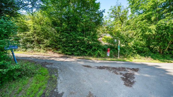 Rue Cheyeneux - 207A - - 6990