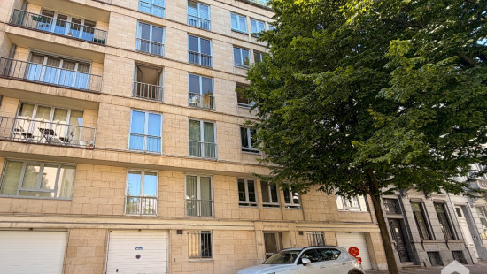 Rue de Suisse - 39 - - 1060