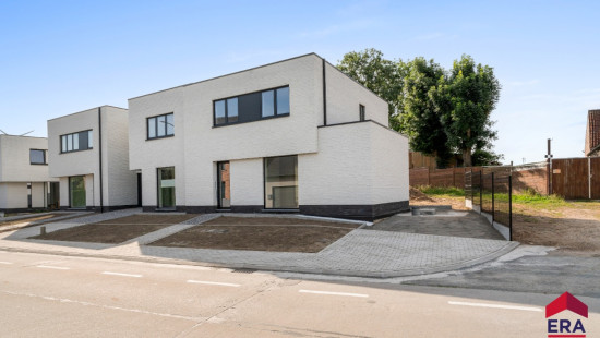 Eigenstraat - 100 - - 9450