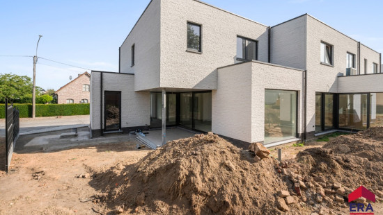 Eigenstraat - 100 - - 9450
