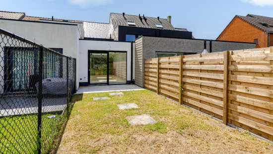 Kroonstraat - 28 - - 9900