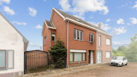 Zeveneikenstraat - 15 - - 9255