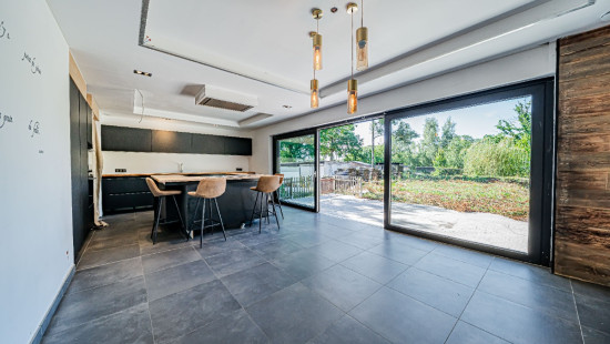 Chemin de Douglas - 304 - - 5377