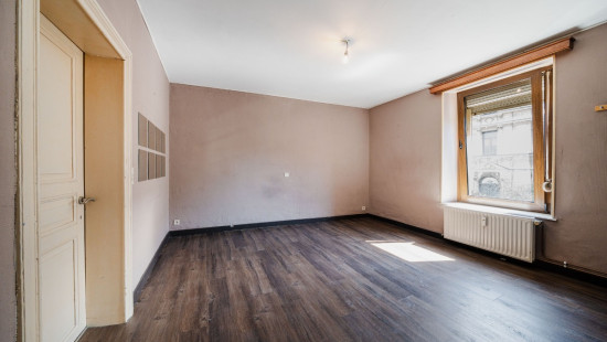 Rue Francois-Jean-Piessevaux - 27 - - 6762