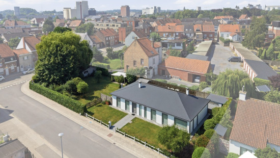 Aardbeienstraat - 3 - - 8800