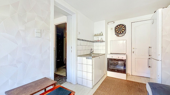 Rue de Russie - 16 - - 1060