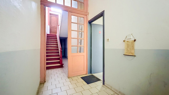 Rue de Russie - 16 - - 1060