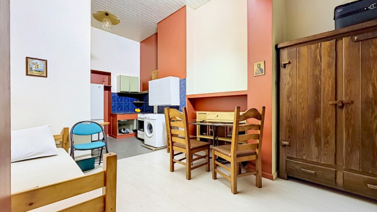 Rue de Russie - 16 - - 1060