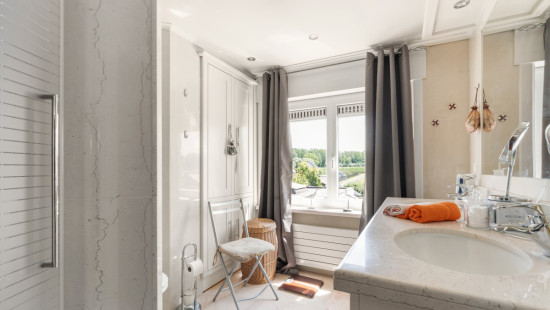 Onkerzelestraat - 323 - - 9500