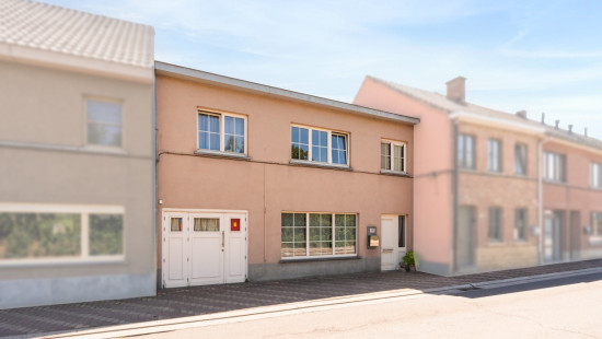 Onkerzelestraat - 323 - - 9500