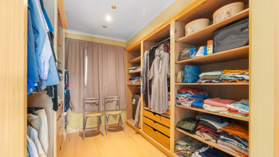 Onkerzelestraat - 323 - - 9500