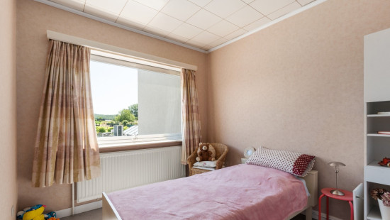 Onkerzelestraat - 323 - - 9500