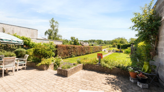 Onkerzelestraat - 323 - - 9500