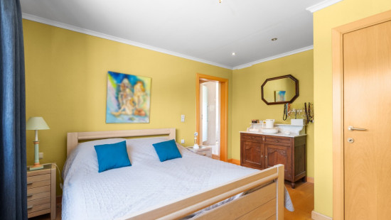 Onkerzelestraat - 323 - - 9500