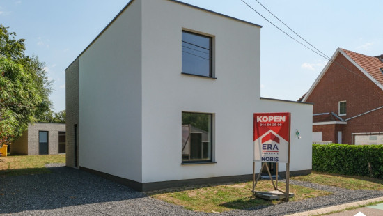 Pastoor Brissacstraat - 19 - - 3271
