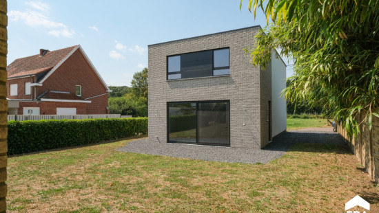 Pastoor Brissacstraat - 19 - - 3271