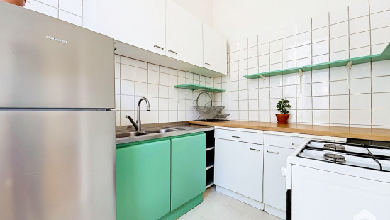 Rue de Lisbonne - 10 - - 1060