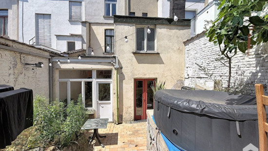 Rue de Lisbonne - 10 - - 1060