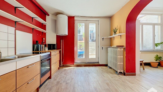 Rue de Lisbonne - 10 - - 1060