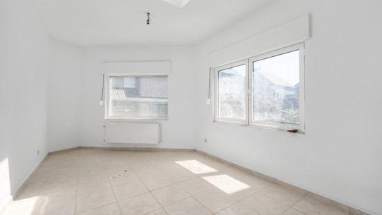 Mevrouw Courtmansstraat - 2 - - 9200