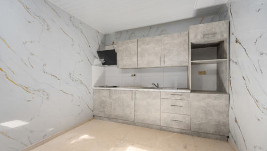 Mevrouw Courtmansstraat - 2 - - 9200