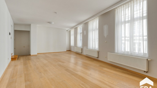 Langestraat - 26 - - 8000