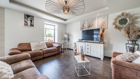 Rue Baraque Dupont - 11B - - 6670