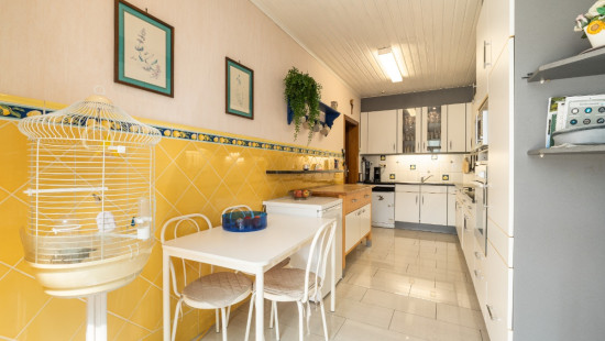 Henricus Rampelbergstraat - 37 - - 1830