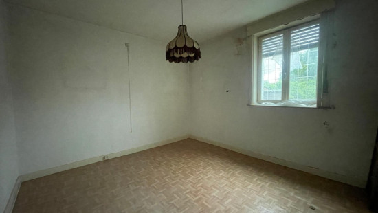 Roeselarestraat - 75/77 - - 8560