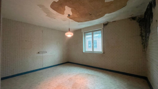 Roeselarestraat - 75/77 - - 8560