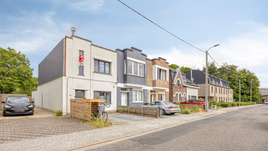 Hoge Weg - 28 - - 2800