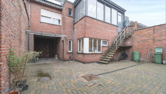 Stationsstraat - 93 - - 9280