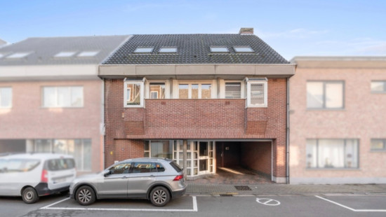 Stationsstraat - 93 - - 9280