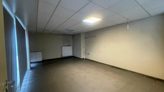 Roeselarestraat - 75/77 - - 8560