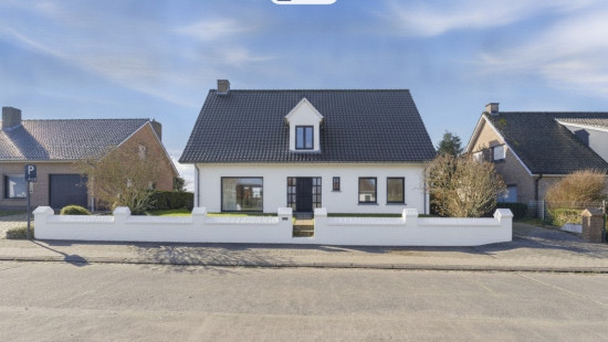 Burgweg - 24 - - 8647
